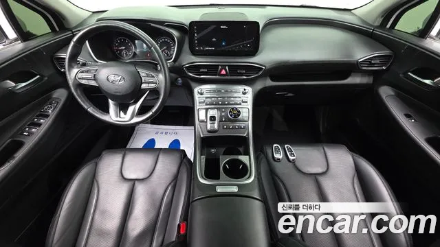 Hyundai Santa Fe — интерьер