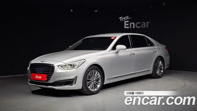 Genesis EQ900