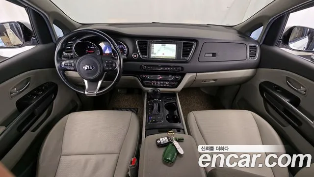 Kia Carnival — интерьер