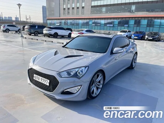 Hyundai Genesis