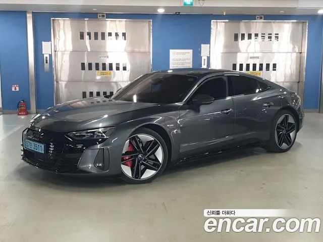 Audi RS e-tron GT
