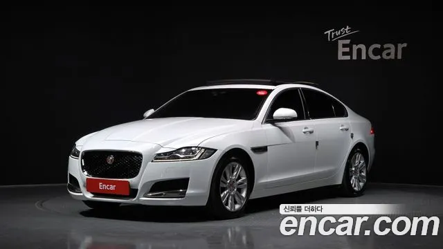Jaguar XF