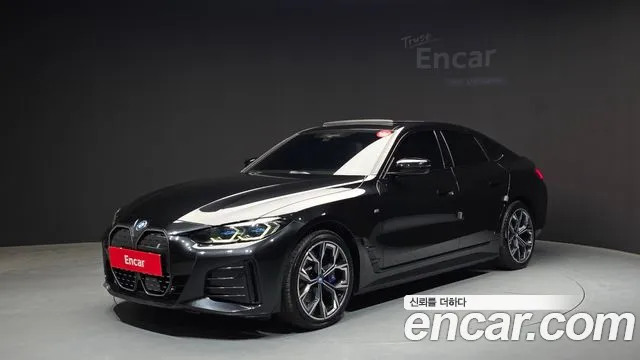 BMW i4