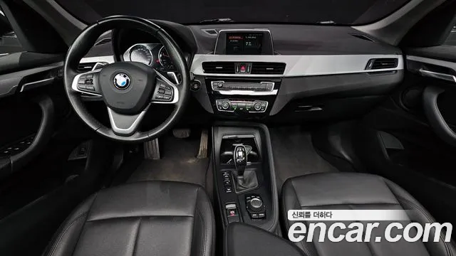 BMW X1 — интерьер