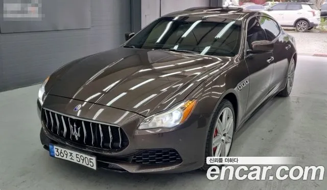 Maserati Quattroporte