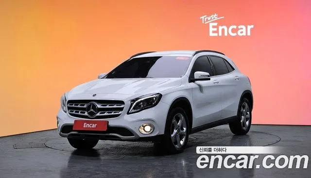 Mercedes-Benz GLA-класс