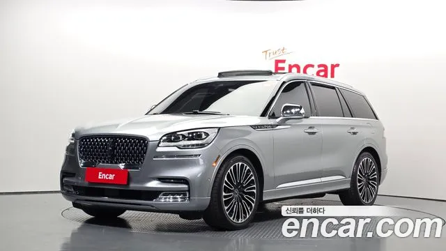 Lincoln Aviator