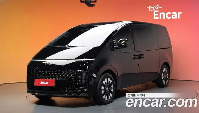 Hyundai Staria