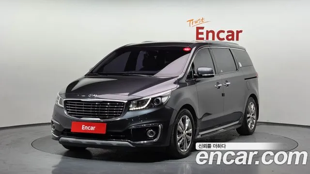 Kia Carnival — экстерьер