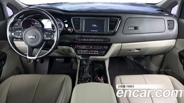 Kia Carnival — интерьер