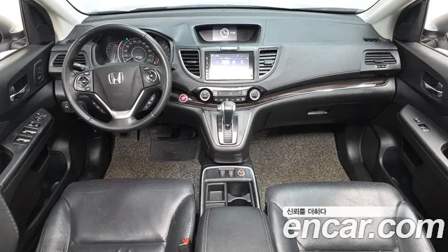 Honda CR-V — интерьер