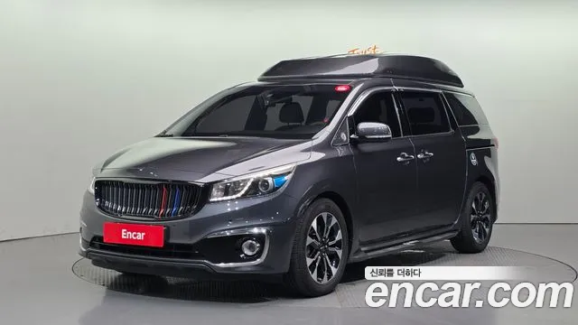 Kia Carnival — экстерьер