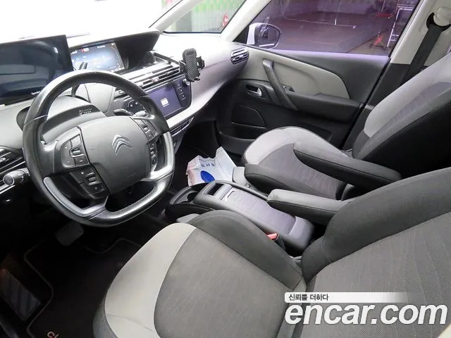 Citroën / DS C4 Picasso — интерьер