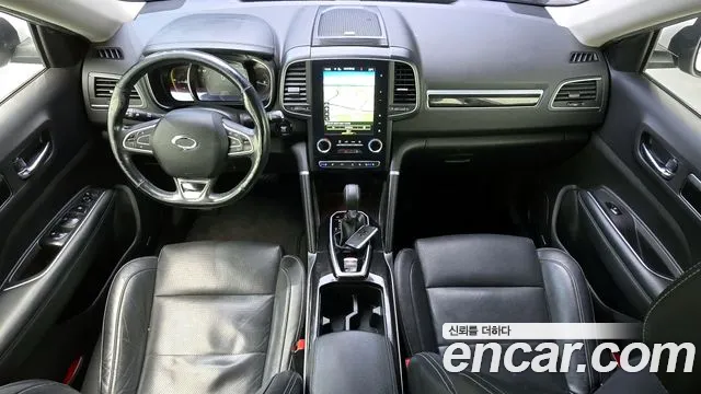 Renault Korea QM6 — интерьер