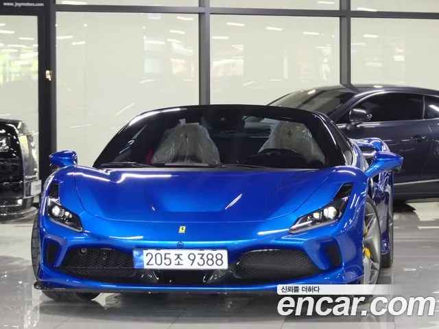 Ferrari F8