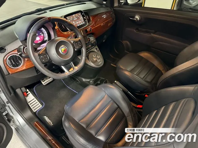 Fiat 500 — интерьер