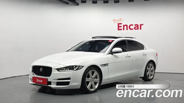 Jaguar XE