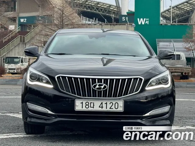 Hyundai Aslan