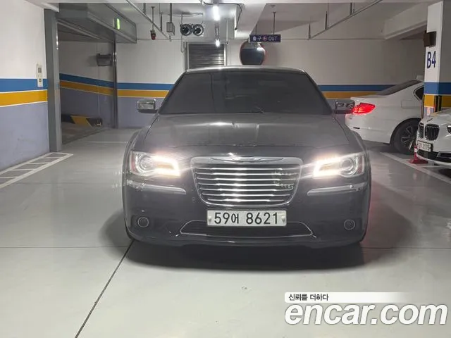 Chrysler 300C — экстерьер