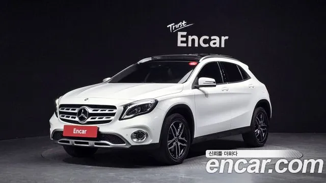 Mercedes-Benz GLA-класс