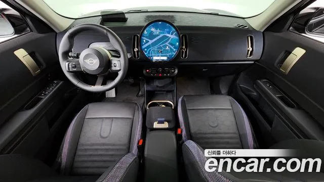 MINI Countryman — интерьер