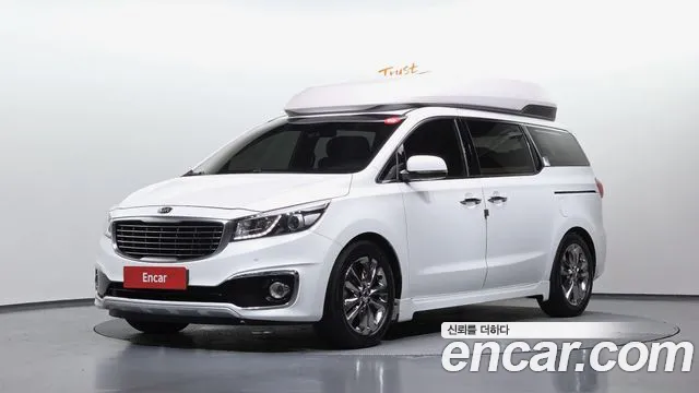 Kia Carnival — экстерьер