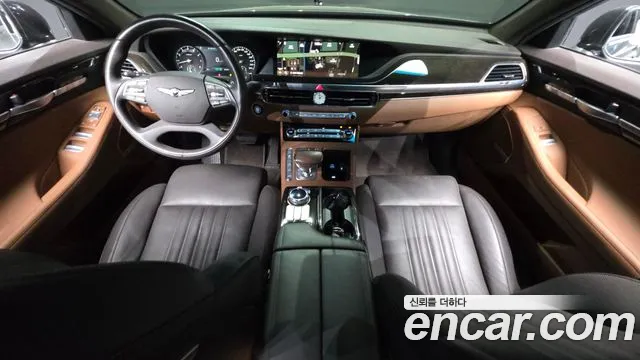 Genesis G90 — интерьер