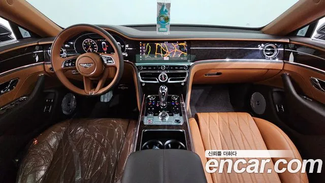 Bentley Flying Spur — интерьер
