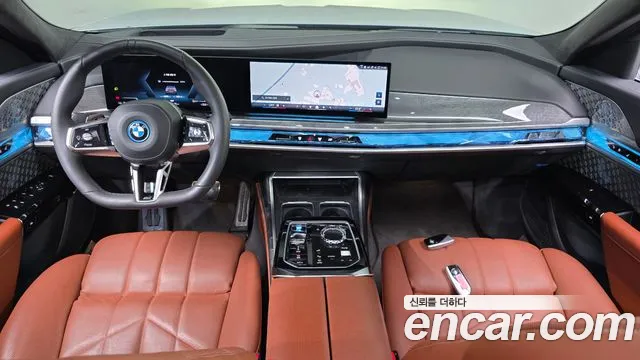 BMW i7 — интерьер