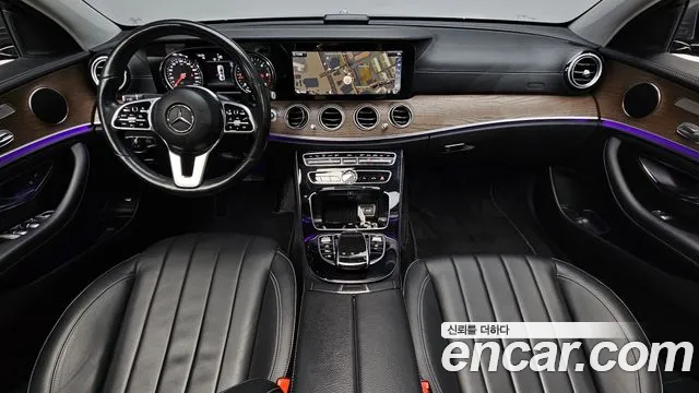 Mercedes-Benz E-класс — интерьер