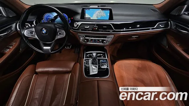 BMW 7 серия — интерьер