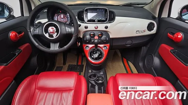Fiat 500 — интерьер