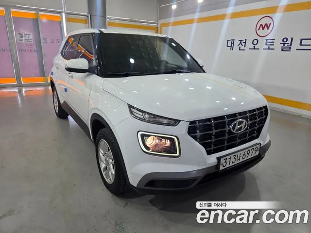 Hyundai Venue
