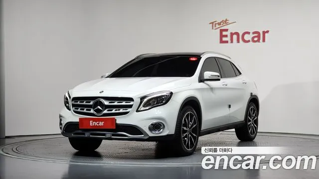 Mercedes-Benz GLA-класс