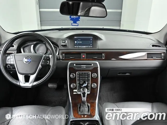 Volvo S80 — интерьер
