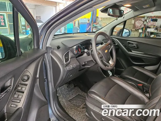 Chevrolet Korea Trax — интерьер