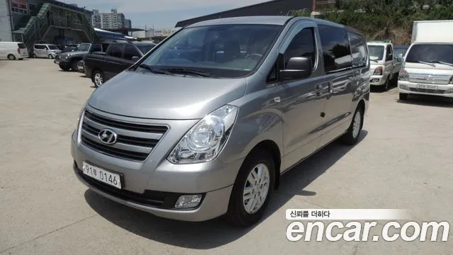 Hyundai Starex