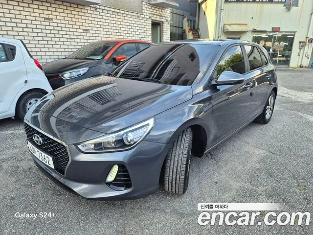 Hyundai i30