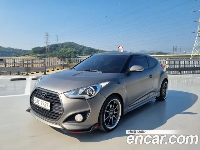 Hyundai Veloster