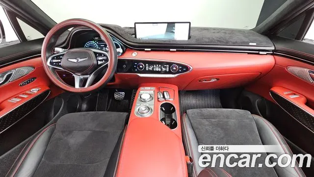 Genesis GV70 — интерьер