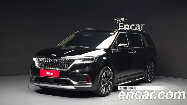 Kia Carnival — экстерьер