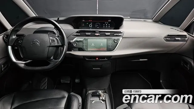 Citroën / DS C4 Picasso — интерьер