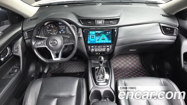 Nissan X-Trail — интерьер