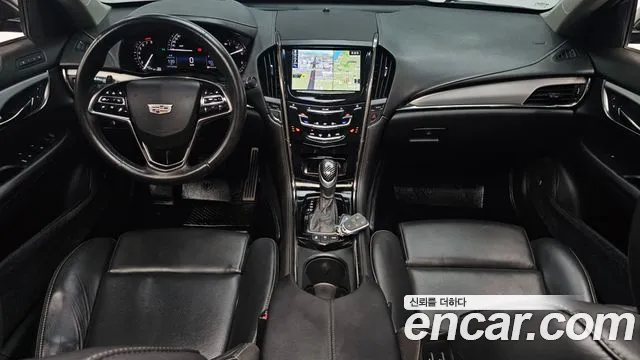 Cadillac ATS — интерьер