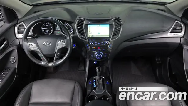 Hyundai Santa Fe — интерьер