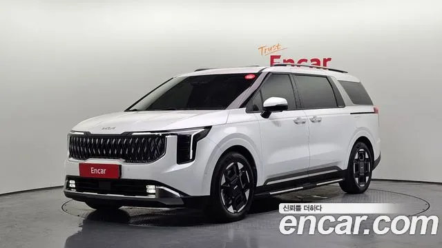 Kia Carnival — экстерьер