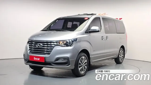 Hyundai Starex