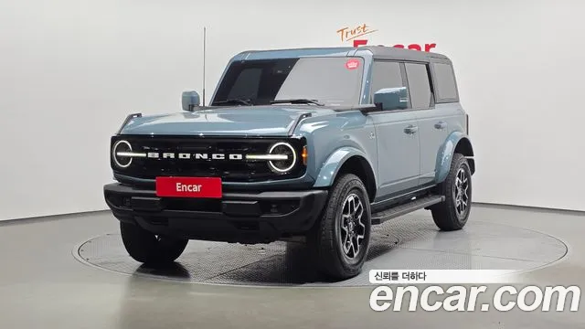 Ford Bronco