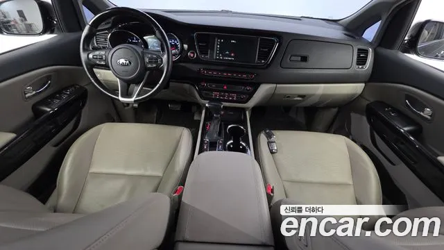 Kia Carnival — интерьер