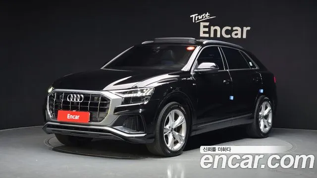 Audi Q8